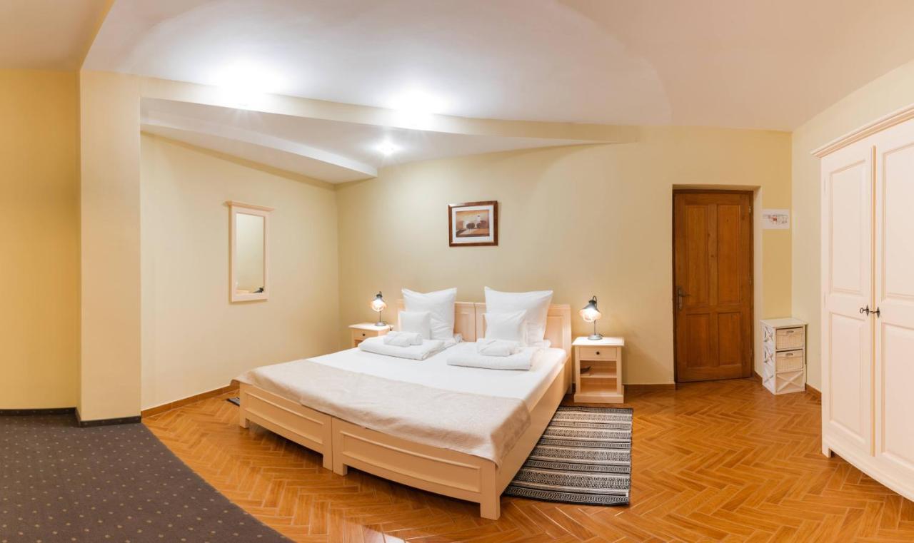 Zumzet Bed & Breakfast Şelimbăr Екстериор снимка