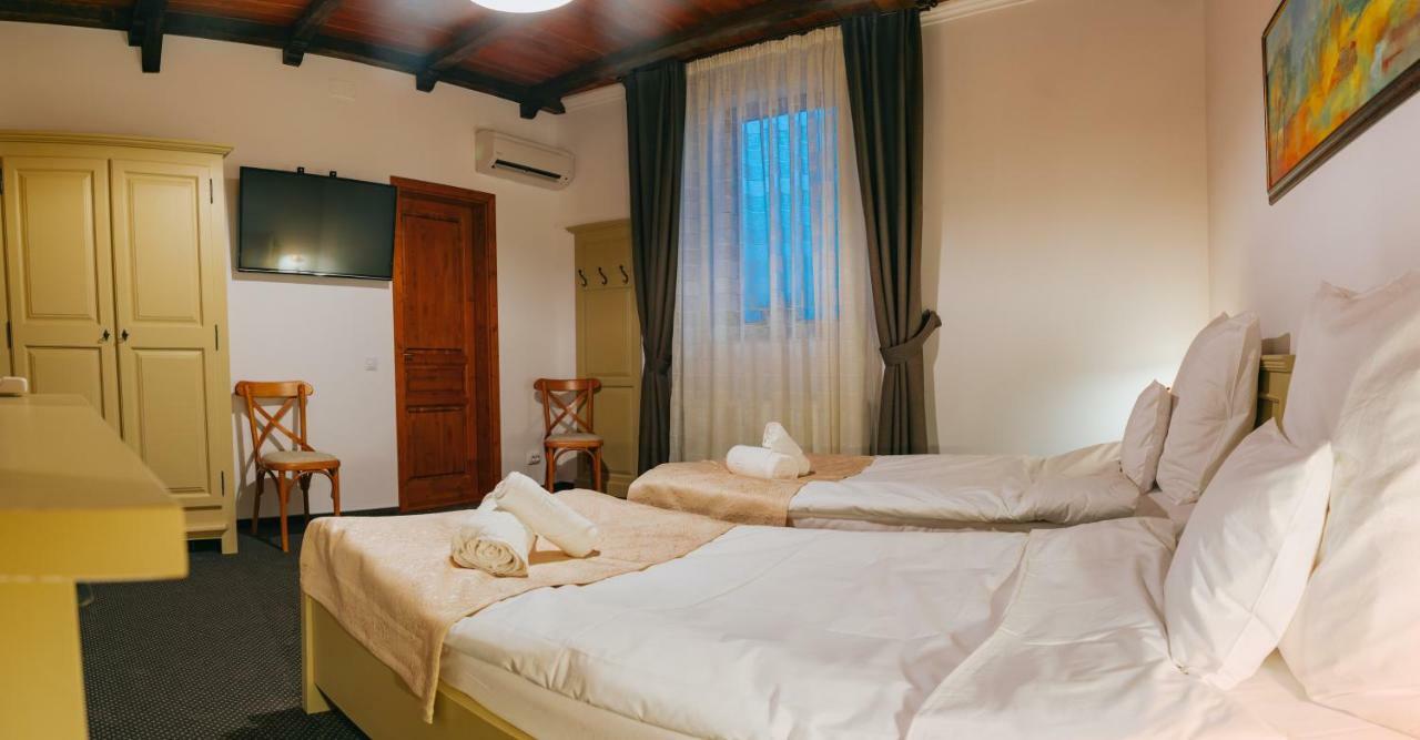 Zumzet Bed & Breakfast Şelimbăr Екстериор снимка