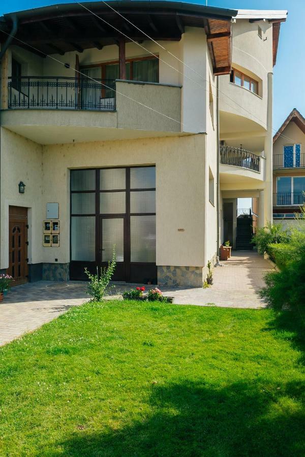 Zumzet Bed & Breakfast Şelimbăr Екстериор снимка